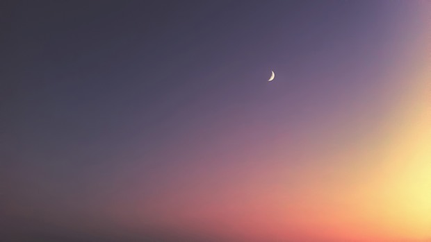 La luna al tramonto