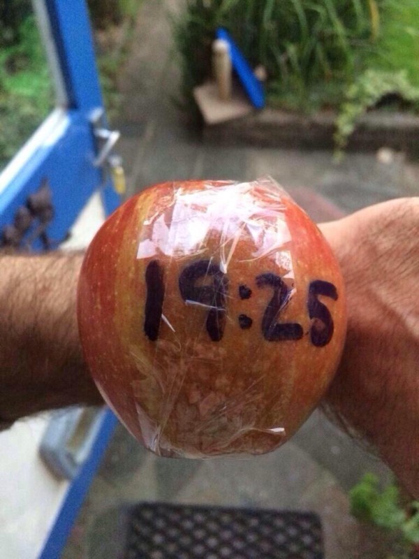 Apple Watch in versione budget, letteralmente