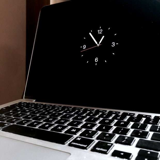 Apple Watch Screen Saver su MacBook Pro
