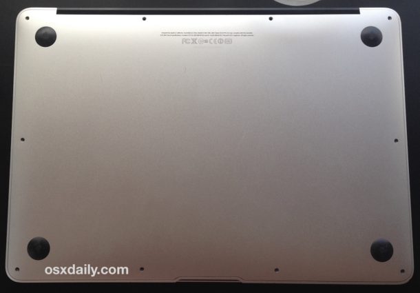 MacBook Air ha chiuso con il nuovo SSD installato