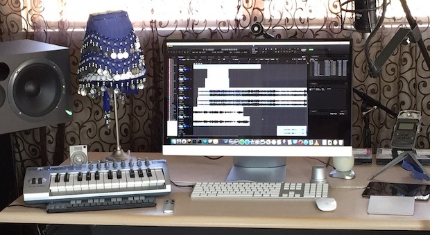 Configurazione Mac di uno studio di registrazione musicale professionale