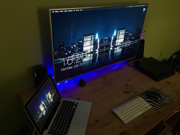 Schermo TV MacBook Pro e illuminazione a led